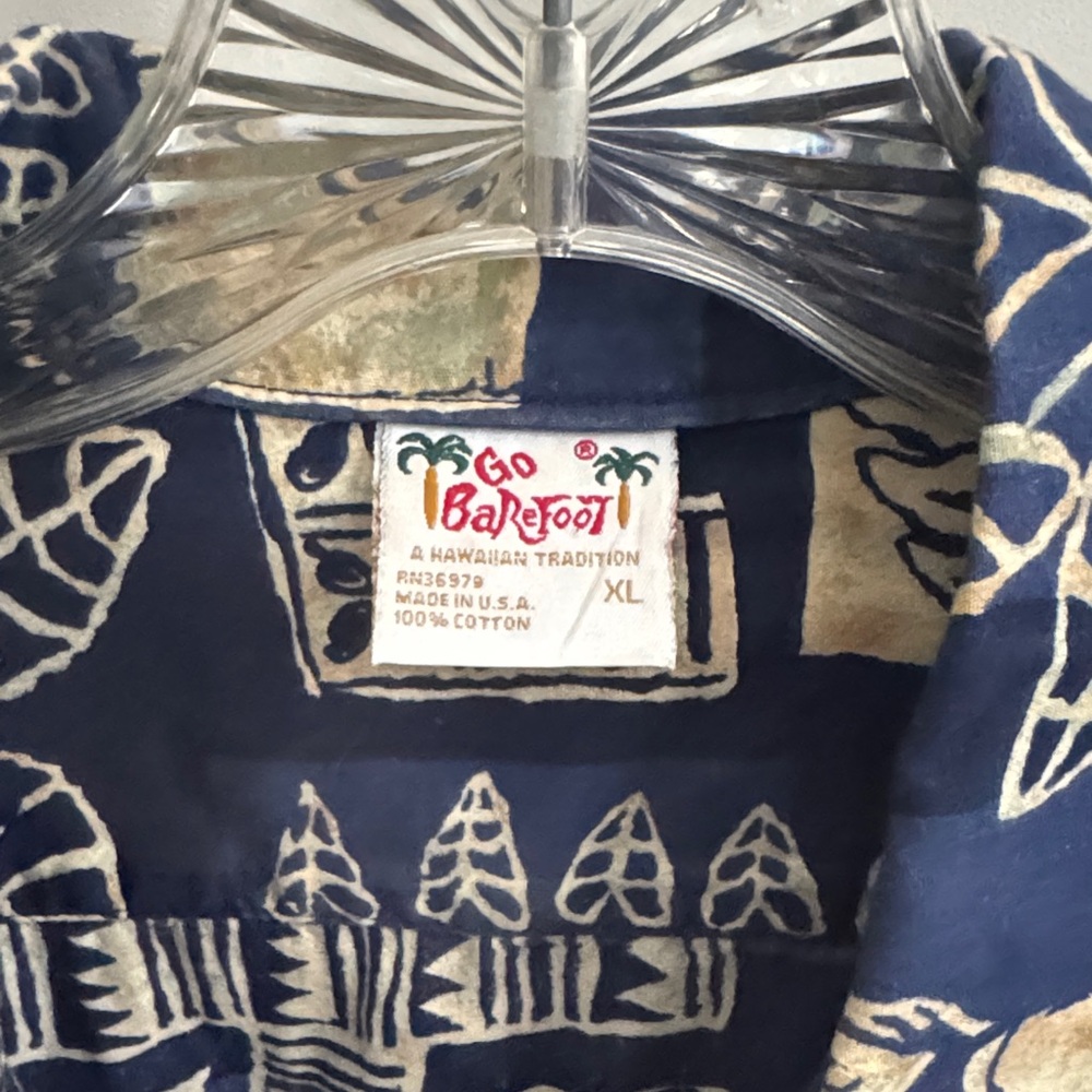 Reyn Spooner Navy and Cream Hawaiian Shirt